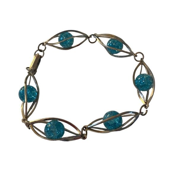 Vintage Silvertone & Light Blue Beaded Chain Bracelet. - Picture 5 of 5